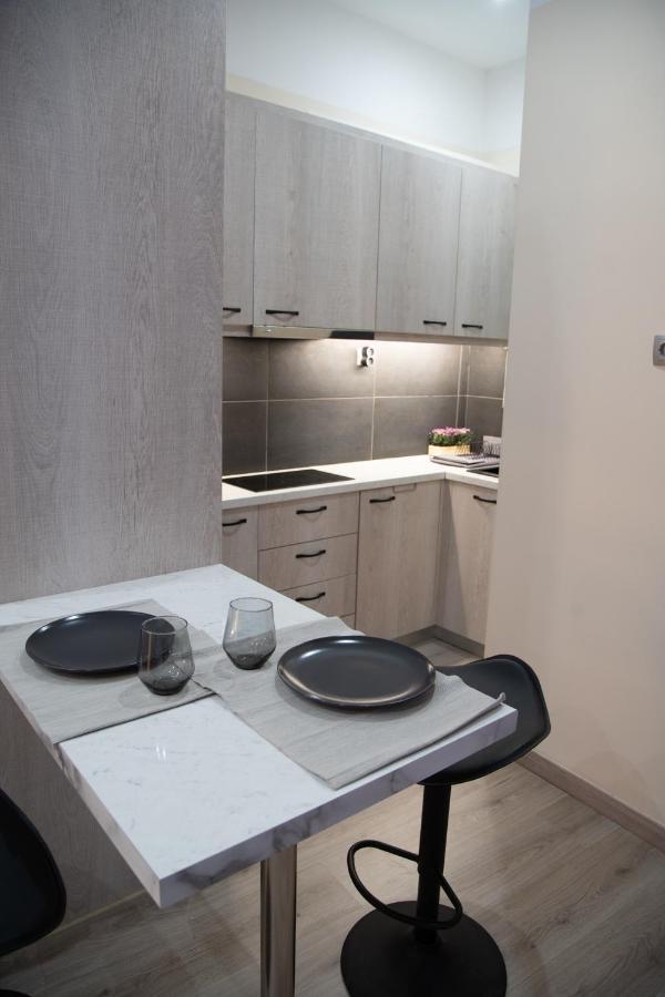 Modern Apartment Downtown Athens Exterior photo